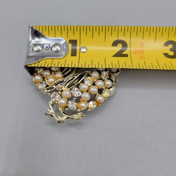 Vintage Rooster Faux Pearl Rhinestone Brooch Gold Tone Pin Costume Jewelry - Picture 4 of 4